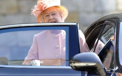 Королева Британії прибула з 11-денним візитом до Австралії