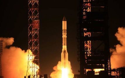 Ракета "Союз" с астронавтами стартовала с Байконура к МКС