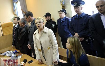 Генпрокуратура може підкинути Тимошенко ще 12 років тюрми