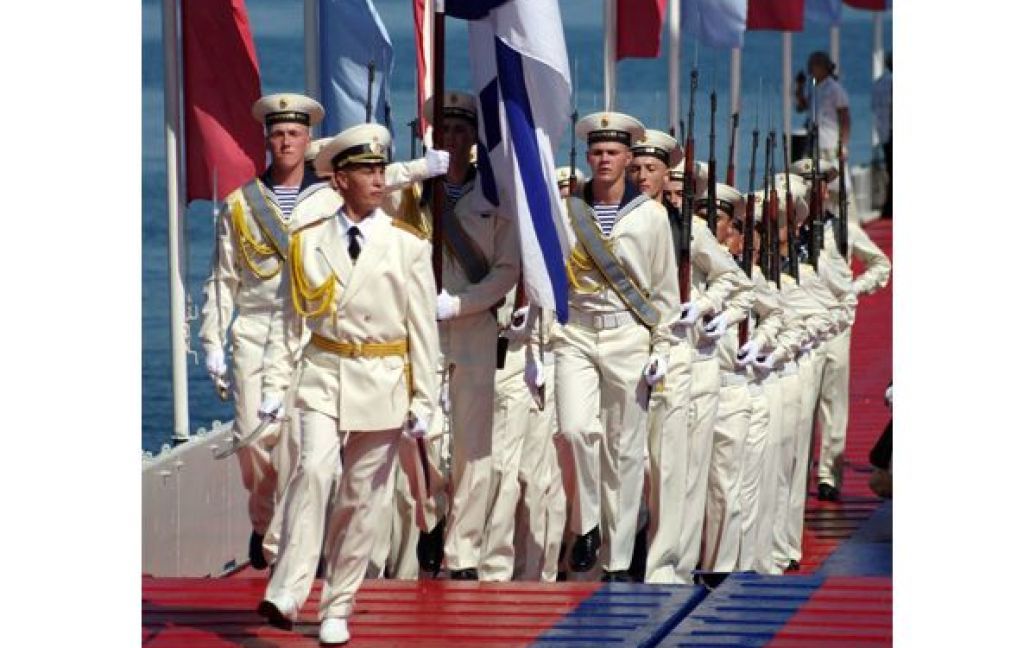 У Севастополі відбувся святковий парад з нагоди Дня флоту. / © PHL.com.ua