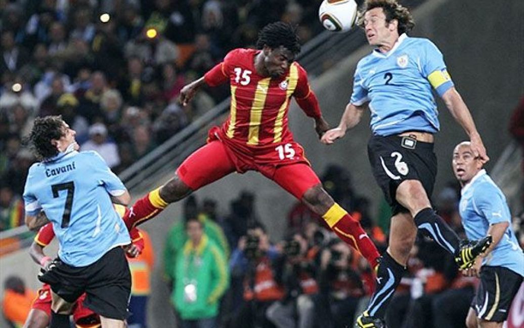 Уругвай переміг Гану в серії післяматчевих пенальті з рахунком 4:2 / © AFP