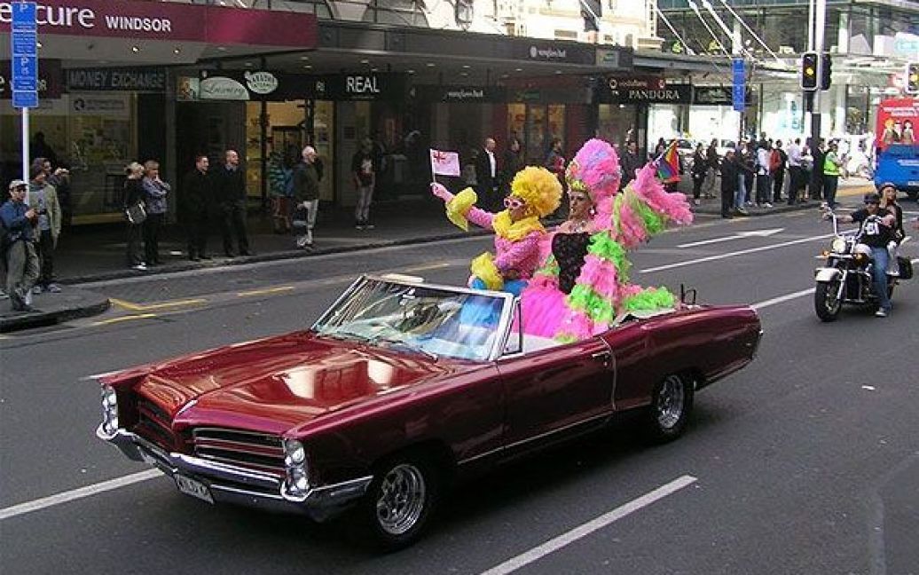 Цьогорічний парад відрізнявся від попередніх присутністю представників сексуальних меншин. / © facebook.com/InfoNews