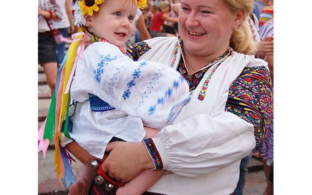 У Києві на Співочому полі відбувся 7-й міжнародний етнічний фестиваль "Країна мрій" / © ТСН.ua