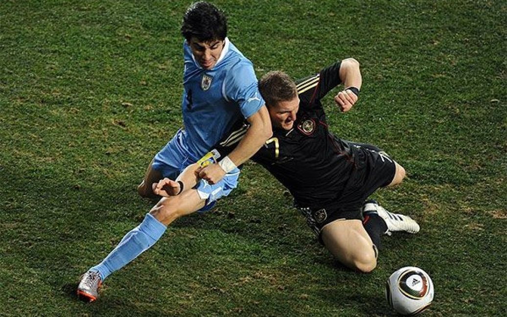 На стадіоні "Порт-Елізабет" відбувся матч Чемпіонату світу-2010 за третє місце між збірними Німеччини і Уругваю. / © AFP