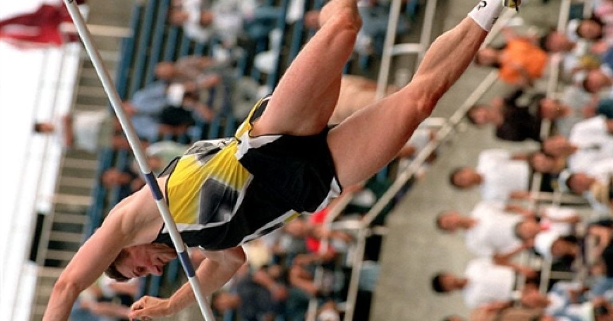 У 1994 році в Сесрієрі український спортсмен Сергій Бубка встановив світовий рекорд у стрибках з жердиною - 6 метрів 14 сантиметрів.