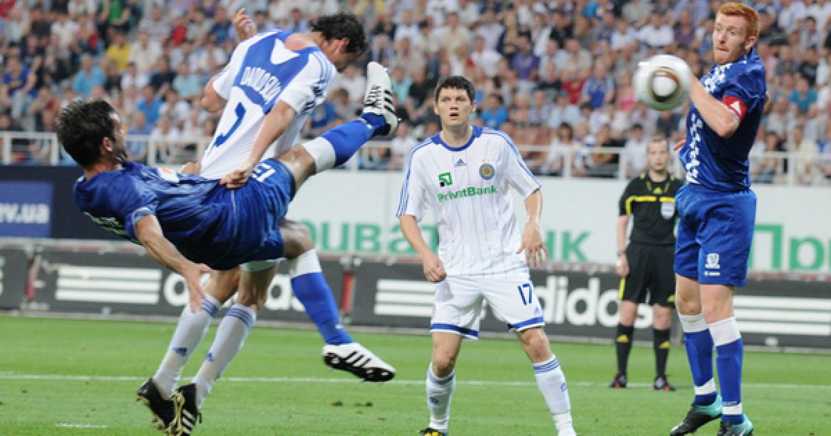 Перший гол у матчі забив Ярмоленко на 20-ій хвилині. / © football.ua