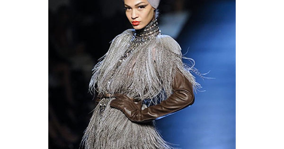 Показ колекції Жан-Поля Готьє сезону осінь-зима 2010/2011 на Тижні високої моди у Парижі / © AFP