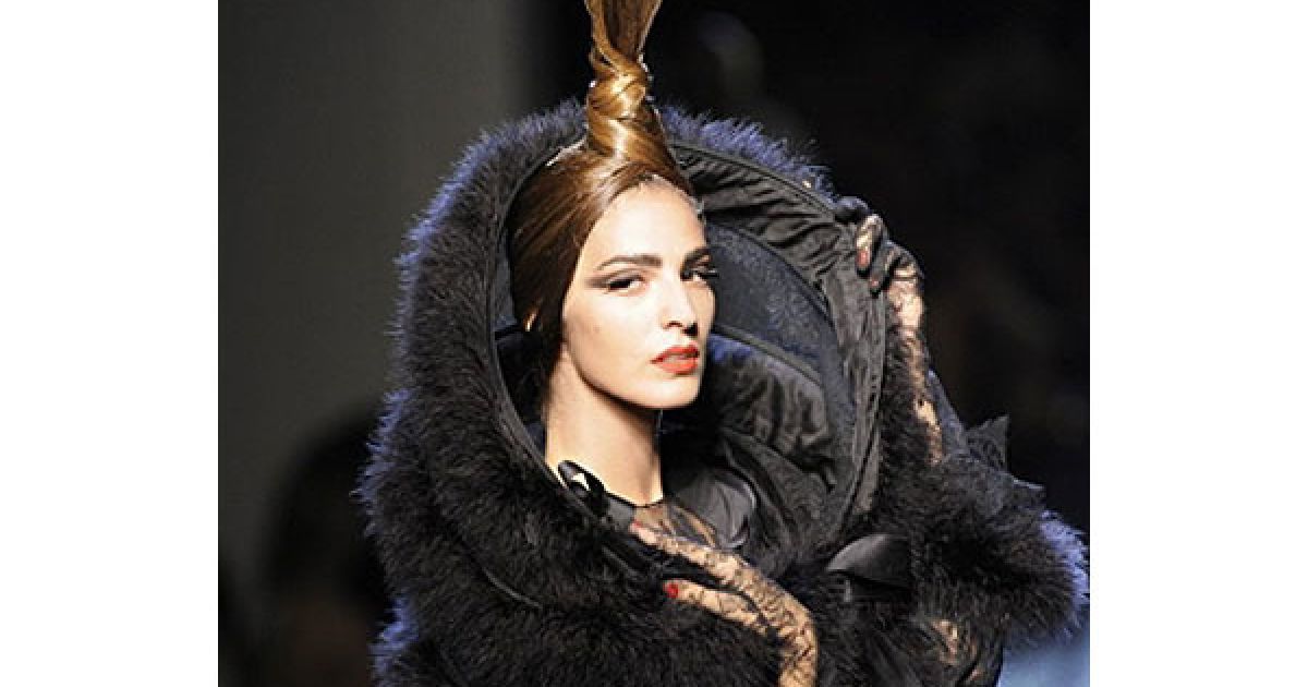 Показ колекції Жан-Поля Готьє сезону осінь-зима 2010/2011 на Тижні високої моди у Парижі / © AFP