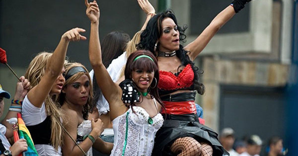 У Каракасі (Венесуела) пройшов багатотисячний гей-парад. / © AFP