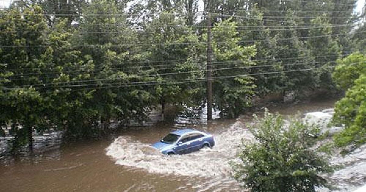 Луганськом пройшов справжній ураган / © PHL.com.ua