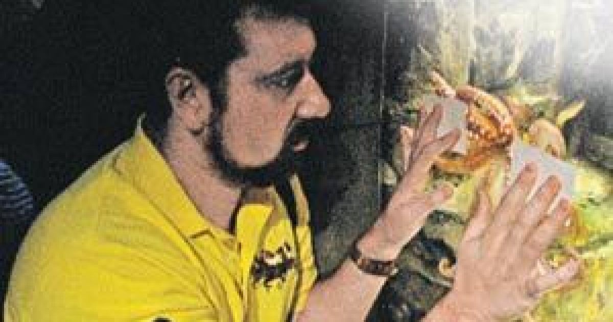 Пауля охороняють