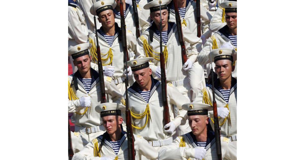 У Севастополі відбулася репетиція щорічного параду до Дня ВМФ РФ. / © PHL.com.ua