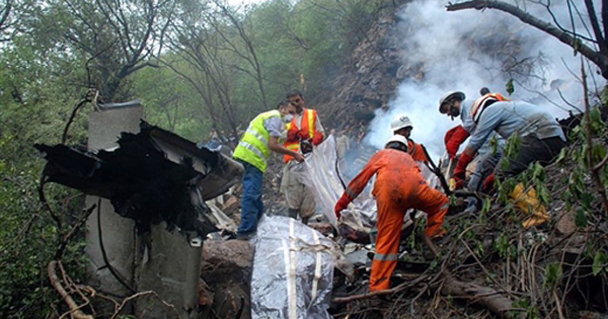 У результаті аварії аеробуса А321 в околицях Ісламабаду загинули 152 людини. / © AFP