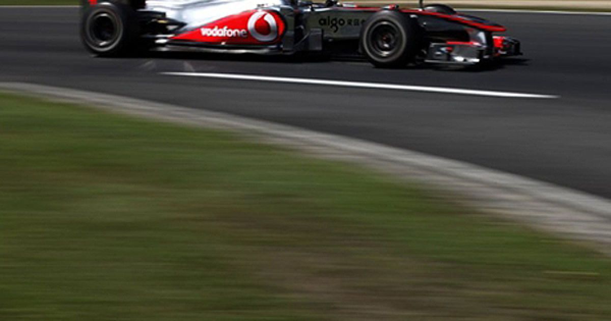 Виступ пілота команди McLaren Дженсона Баттона у перший день практики на Гран-прі Угорщини у Будапешті. / © AFP