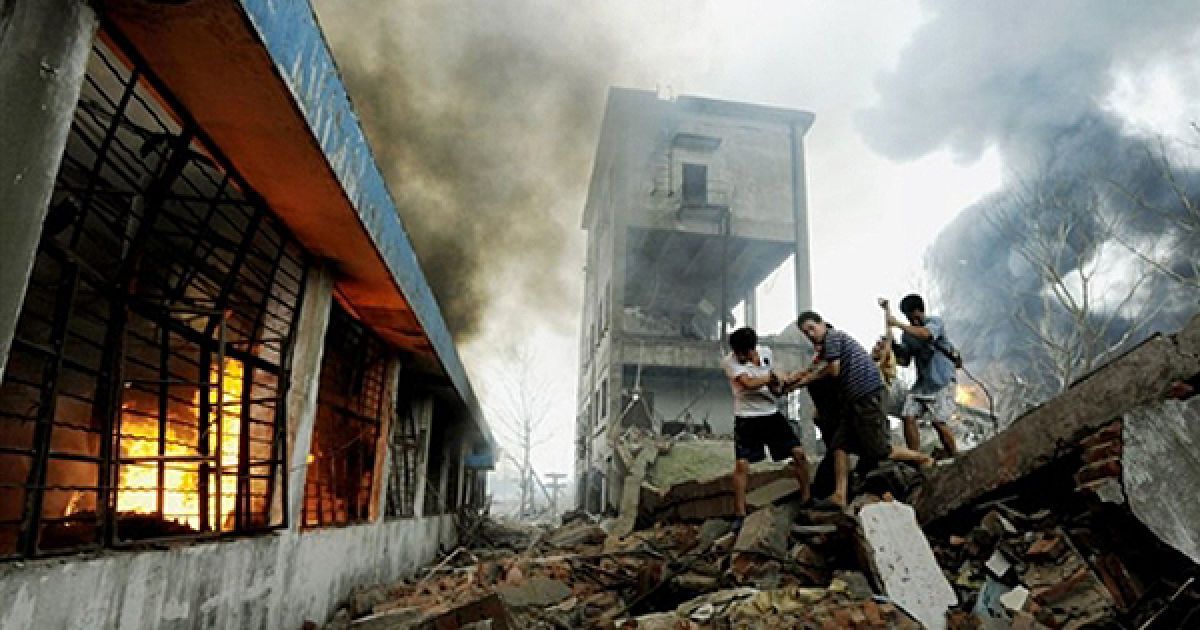 На заводі з переробки пластику у Нанкіні, Китай, стався вибух. Щонайменше 2 людей загинули та 200 поранено внаслідок вибуху хімікатів на заводі. / © AFP