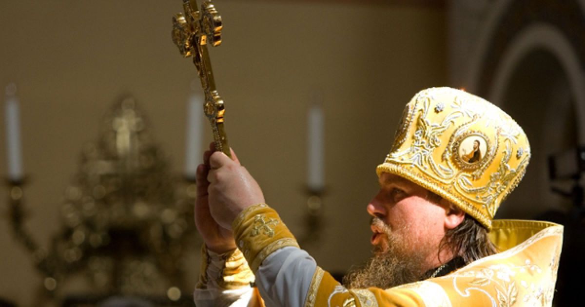 Віктор Янукович відсвяткував річницю хрещення Київської Русі у храмі на території древнього Херсонесу, де хрестився сам князь Володимир. / © Офіційний сайт Президента України