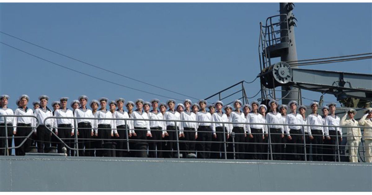 Россия начала активные военные учения у стран Балтии