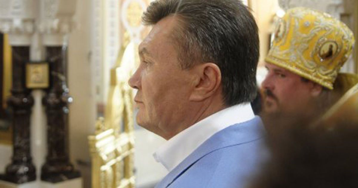 Віктор Янукович відсвяткував річницю хрещення Київської Русі у храмі на території древнього Херсонесу, де хрестився сам князь Володимир. / © УНІАН