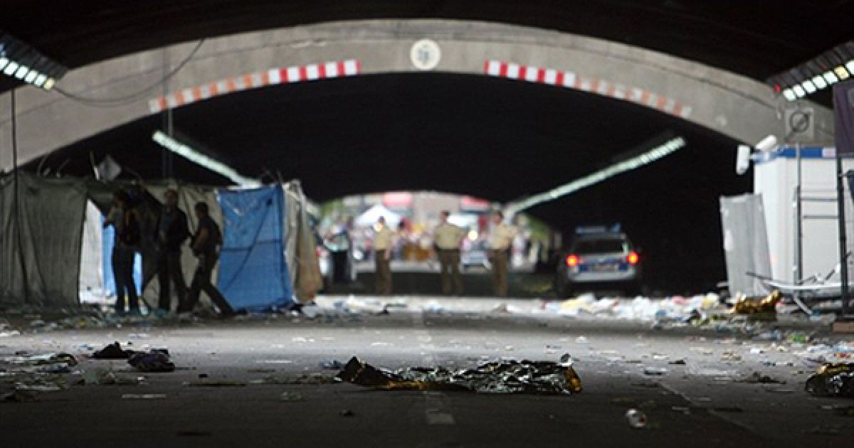 У тисняві загула жінка з Австралії та чоловіки з Голландії, Італії та Китаю. / © AFP