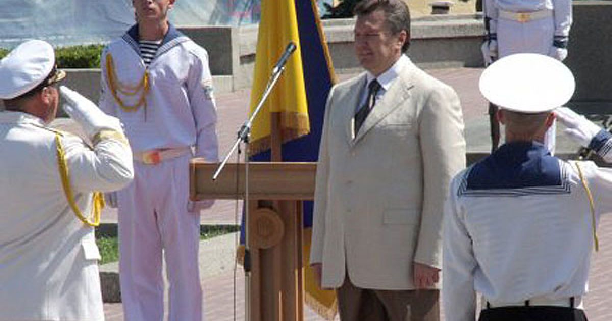 Президент та Верховний головнокомандувач Збройних Сил України Віктор Янукович взяв участь у святкуванні Дня флоту України у Севастополі. / © УНІАН