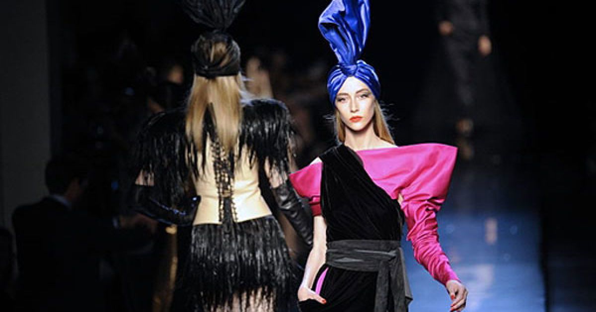 Показ колекції Жан-Поля Готьє сезону осінь-зима 2010/2011 на Тижні високої моди у Парижі / © AFP