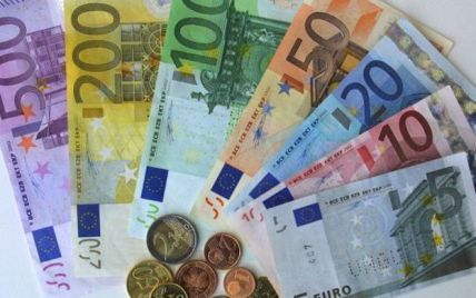 Готівковий євро різко подешевшав