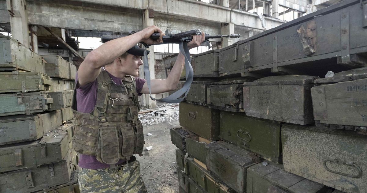 Бої під Жолобком. Чому бойовики пішли у наступ і як втікали без прапора і тіл побратимів