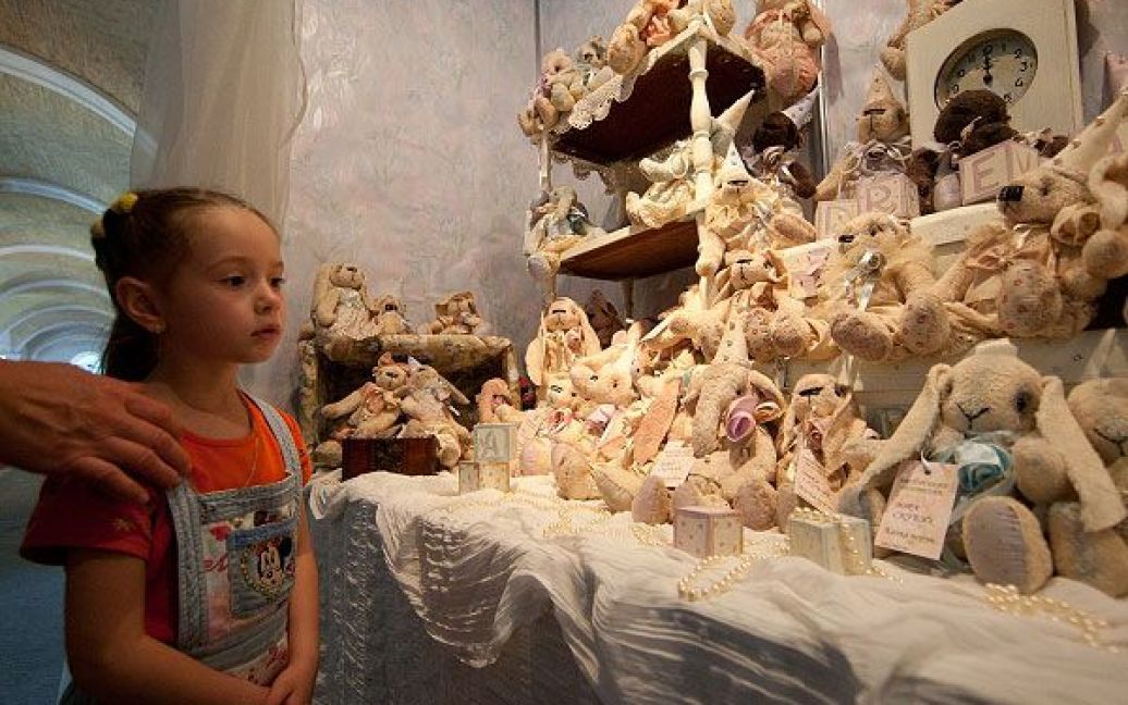 У Мистецькому арсеналі в Києві з 24 по 27 червня проходить перший міжнародний салон "Київська казка". / © Украинское Фото