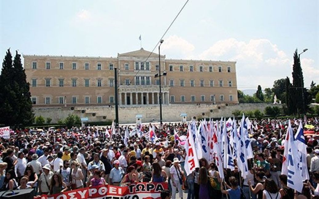 У Афінах провели черговий 24-годинний страйк на знак протесту проти реформ у трудовому і пенсійному законодавстві / © AFP