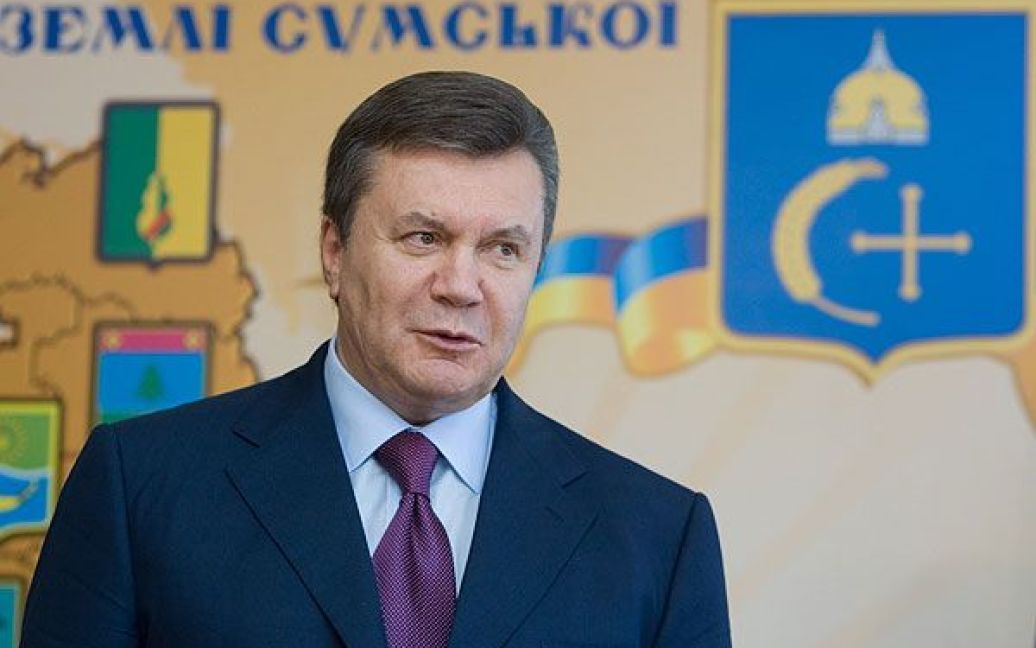 Президент нагадав, що відповідно до законів і Конституції України, чергові вибори в місцеві органи влади мають відбутися у 2010 році. / © President.gov.ua