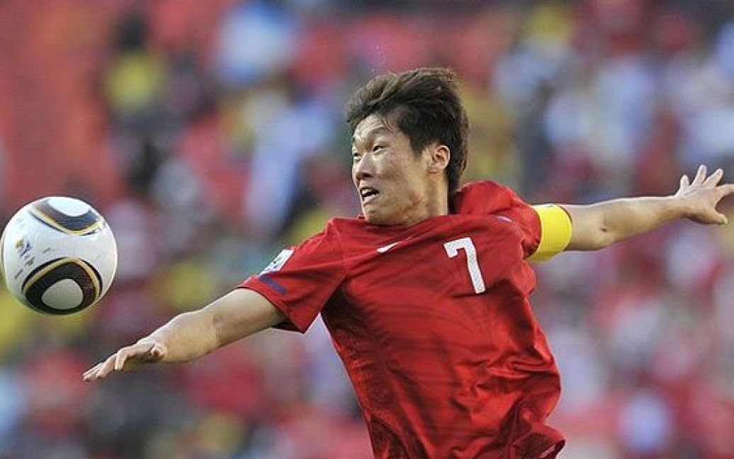 Другий ігровий день чемпіонату світу розпочався з матчу в групі В Південна Корея - Греція. / © AFP