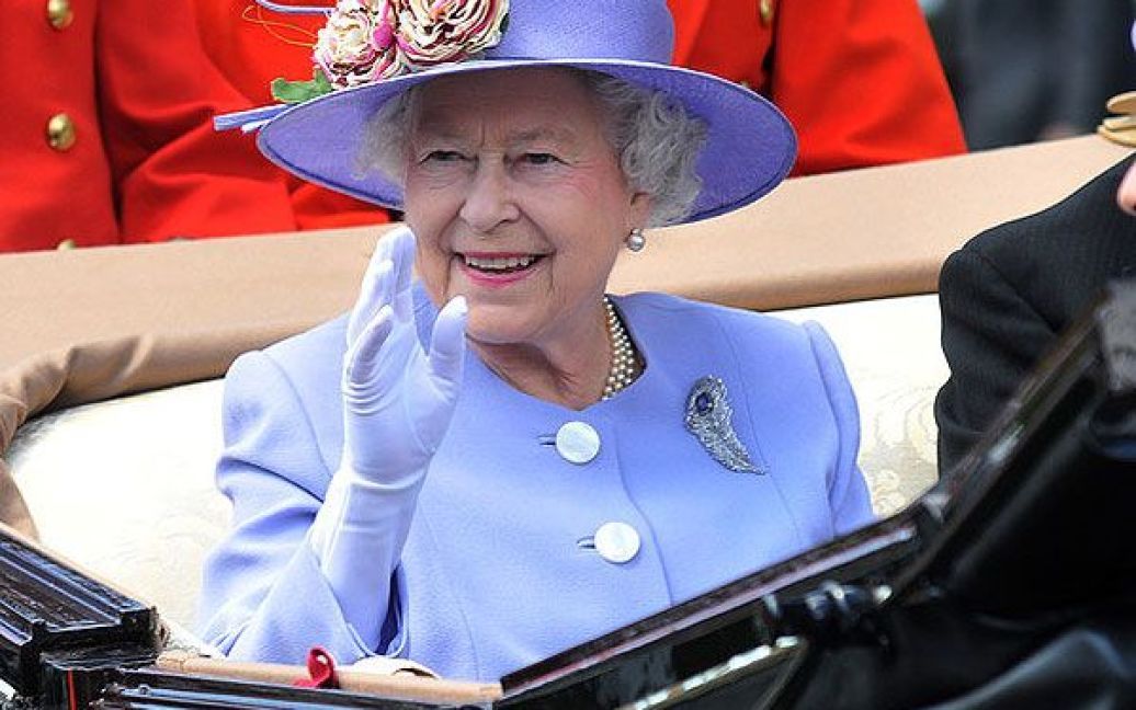 Королева Єлизавета ІІ на кролевських перегонах у Аскоті. / © Getty Images/Fotobank