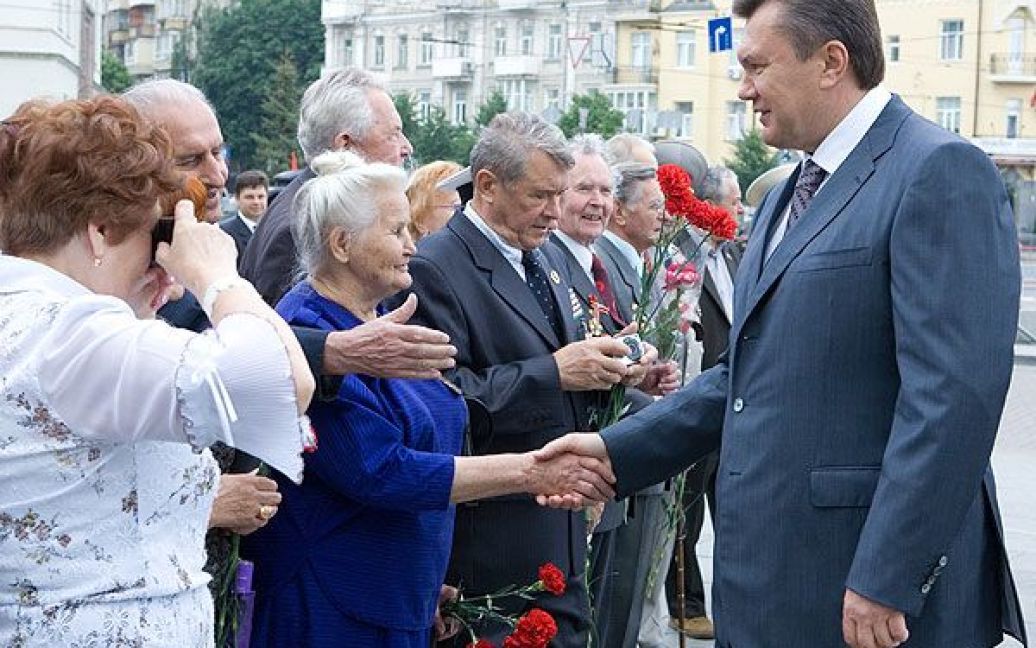 У день 69-х роковин початку Великої Вітчизняної війни президент України вшанував пам&rsquo;ять воїнів, полеглих у боях / © President.gov.ua