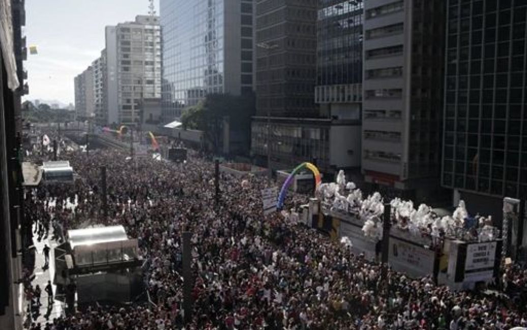 Поки рекордним за кількістю учасників став гей-парад 2007 року, що зібрав більше трьох мільйонів осіб. / © AFP