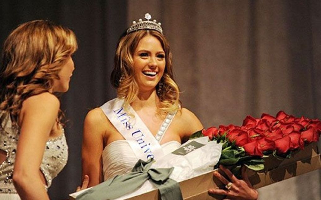 Переможницею "Міс Австралія-Всесвіт 2010" стала модель із Сіднея Джесінта Кемпбелл. / © AFP