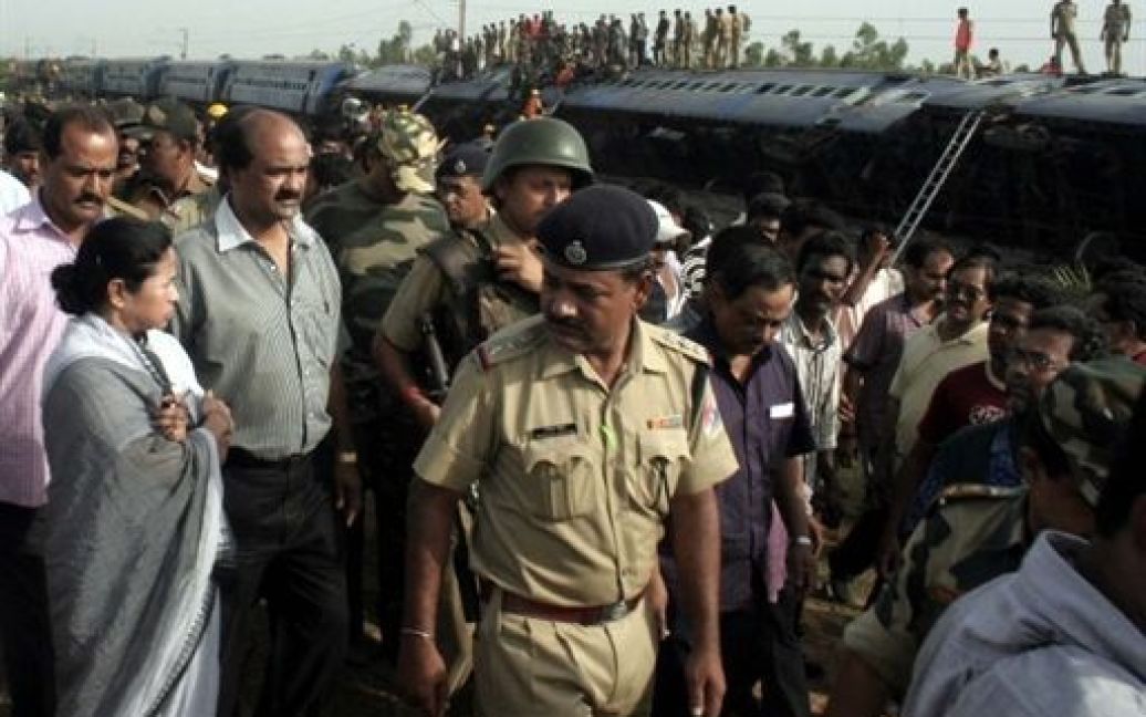 Кількість жертв залізничної катастрофи на сході Індії досягла 72 людей. / © AFP