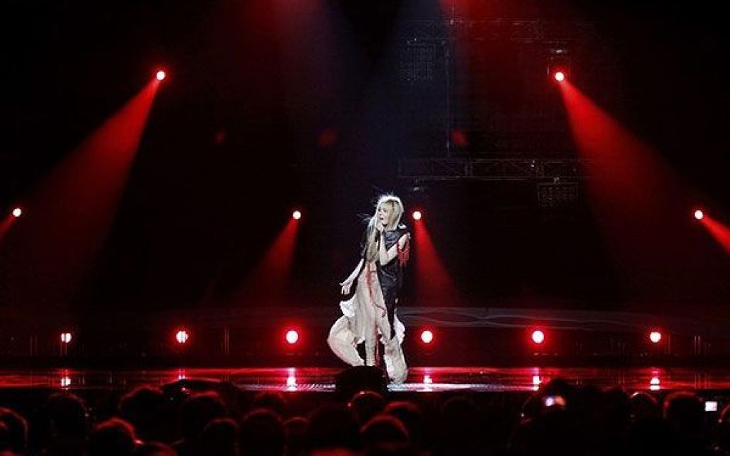 Українська виконавиця Alyosha, яка виступала під номер сімнадцять та виконувала пісню "Sweet people", зайняла 10-те місце. / © AFP