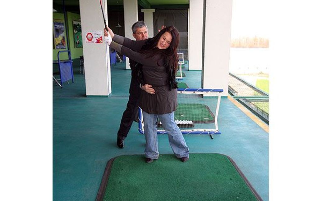 Руслана Писанка теж грає у гольф / © 