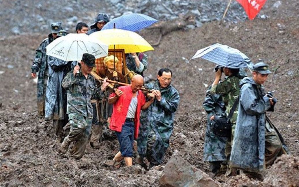 У
Китаї в результаті зсуву під завалами опинилися 150 людей / © AFP