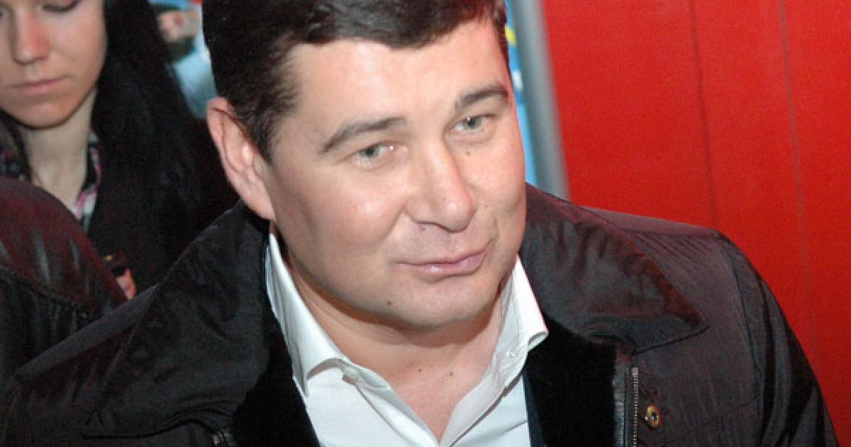 Мільйонера навчили натискати на кнопки