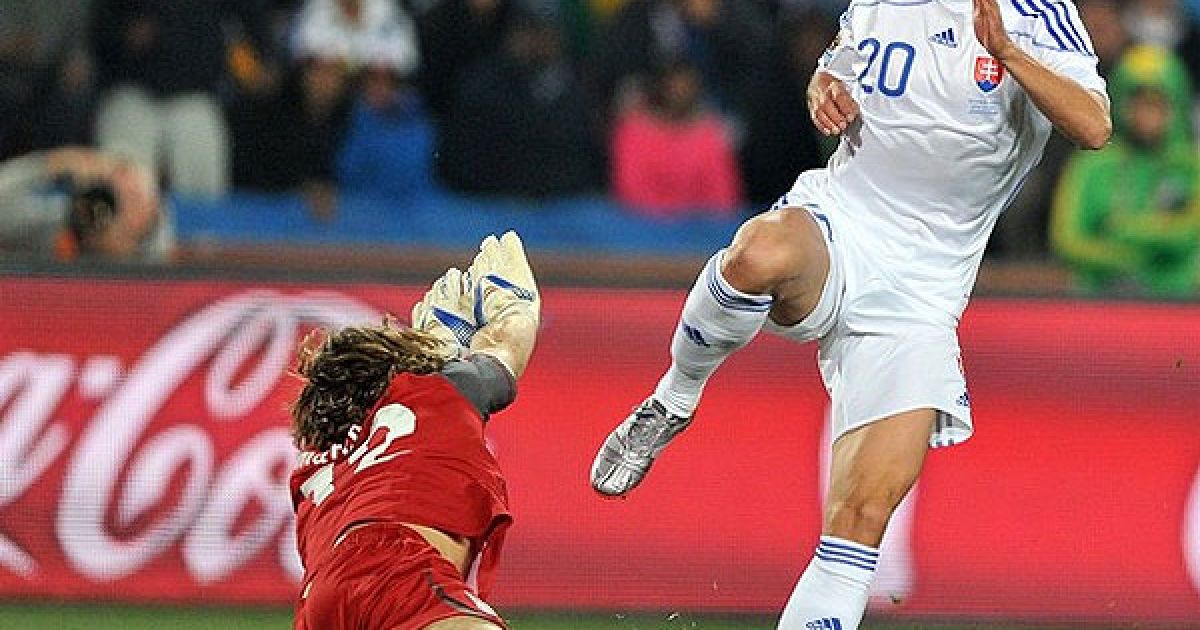 Каміл Копунек забиває третій гол у ворота італійців / © Getty Images/Fotobank