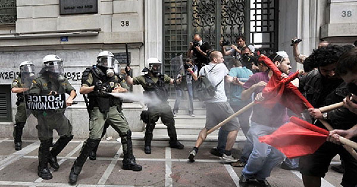 Масові мітинги і заворушення у Греції / © AFP