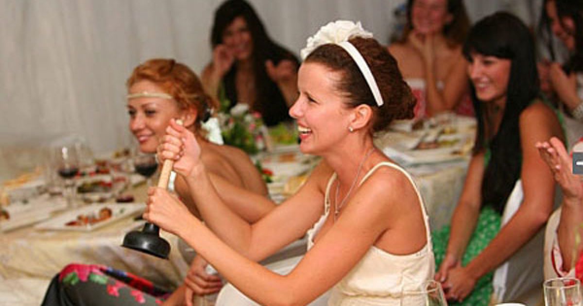 Іменинниця з вантузом