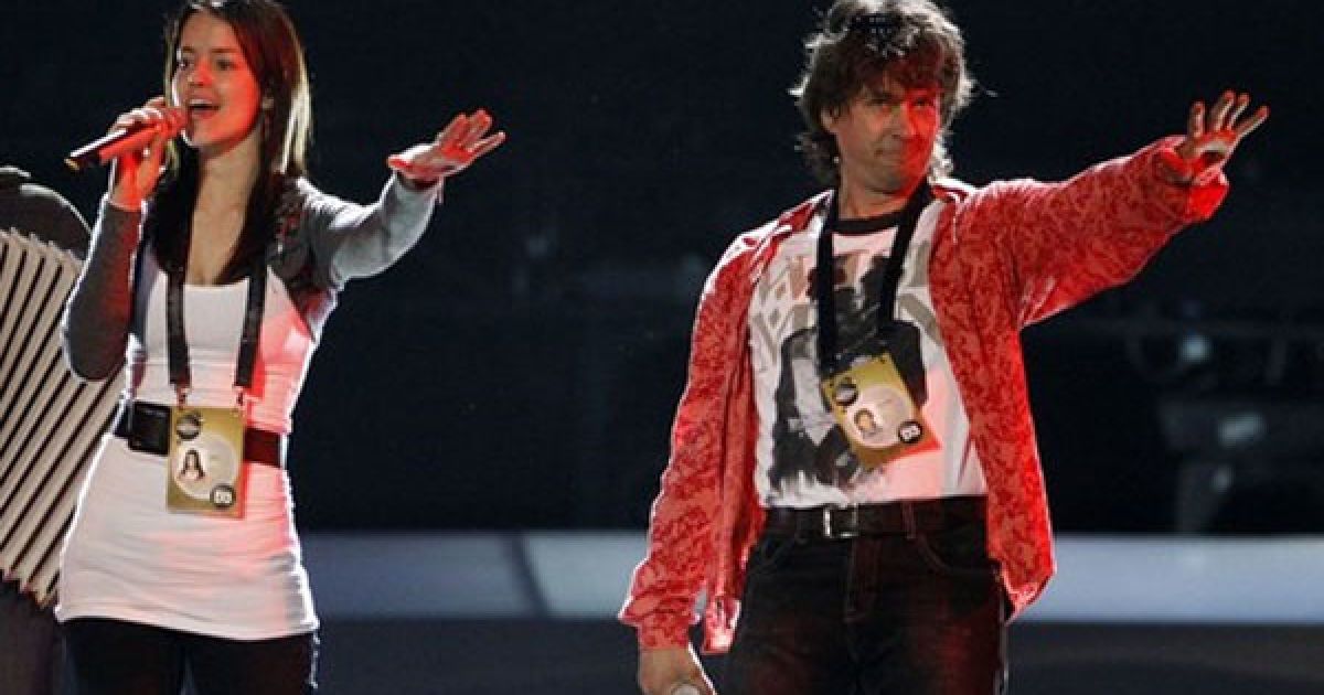 "Zlindra & Kalamari" (Словенія) з піснею "Narodnozabavni Rock" / © daylife.com
