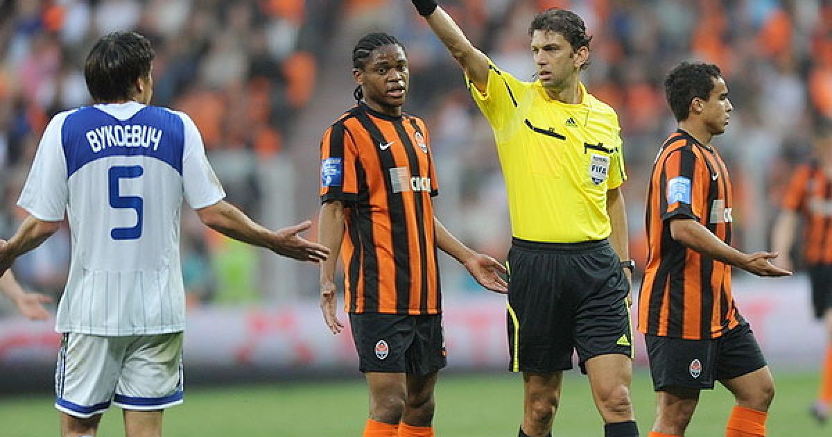 Попередження Вукоєвичу ("Динамо") / © ФК "Шахтар"