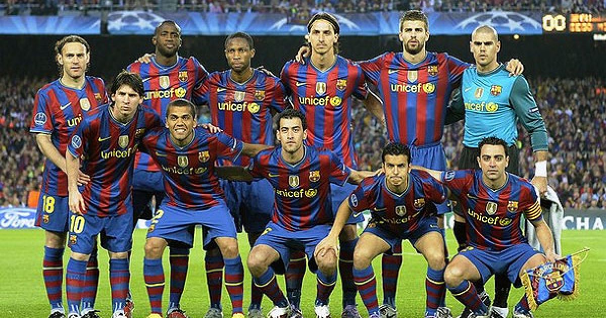 ФК "Барселона" перед другим півфінальним матчем Ліги чемпіонів з "Інтером". / © AFP