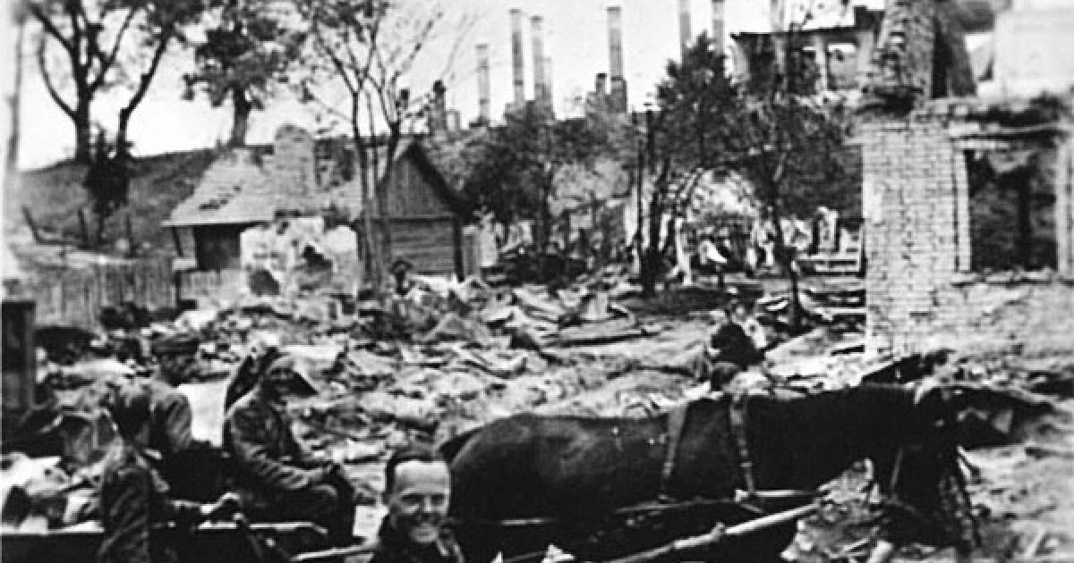 Війська фашистської Німеччини вступили на територію СРСР (з трофейних фотографій убитих або полонених солдатів вермахта)