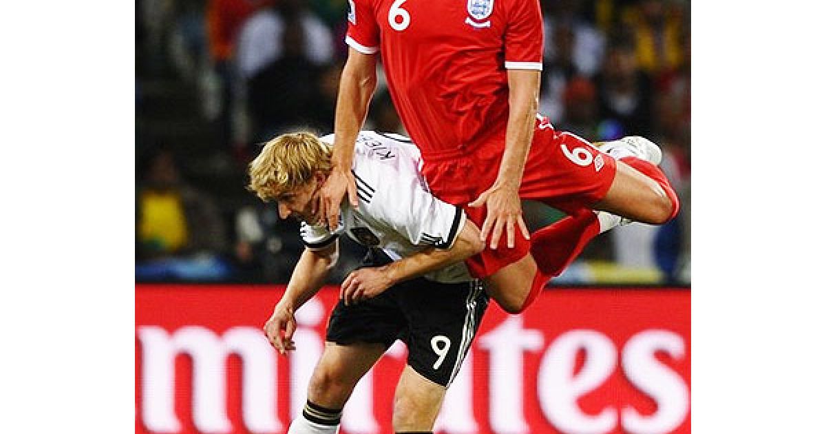 Збірна Німеччини розгромила Англію з рахунком 4:1 у 1/8 фіналу Чемпіонату світу. / © Getty Images/Fotobank