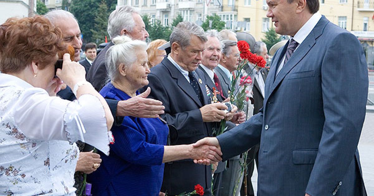 У день 69-х роковин початку Великої Вітчизняної війни президент України вшанував пам&rsquo;ять воїнів, полеглих у боях / © President.gov.ua