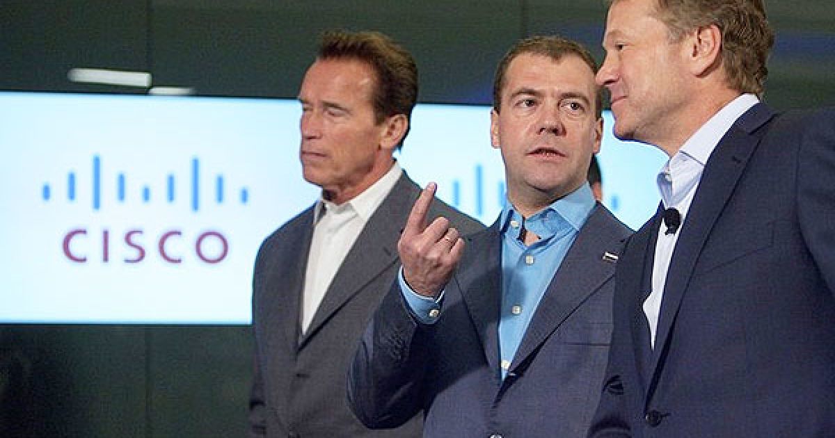 Президент Росії Дмитро Мєдвєдєв також відвідав низку всесвітньо відомих компаній, офіси яких розташовані в Силіконовій долині: Twitter, Google, Cisco, Apple, Yandex Labs. / © AFP